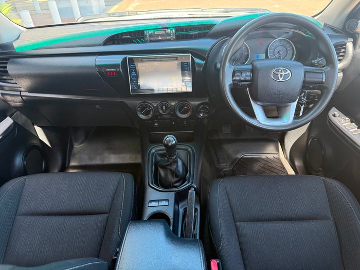 2018 Toyota Hilux SR