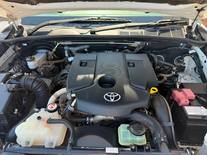 2018 Toyota Hilux SR