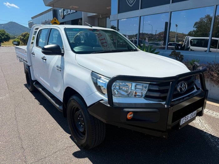 2018 Toyota Hilux SR
