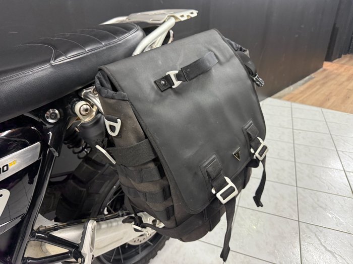 2019 TRIUMPH SCRAMBLER 1200 XE White