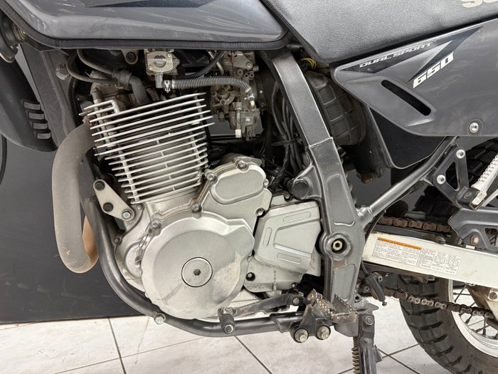 2012 SUZUKI DR650SE Black