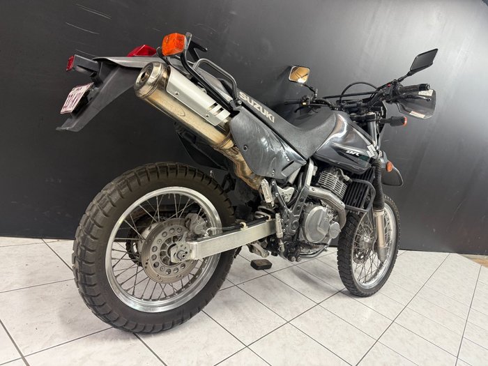 2012 SUZUKI DR650SE Black