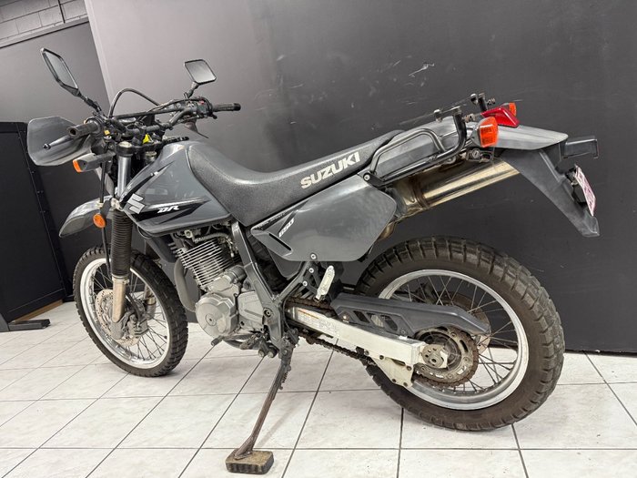 2012 SUZUKI DR650SE Black