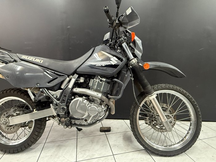 2012 SUZUKI DR650SE Black