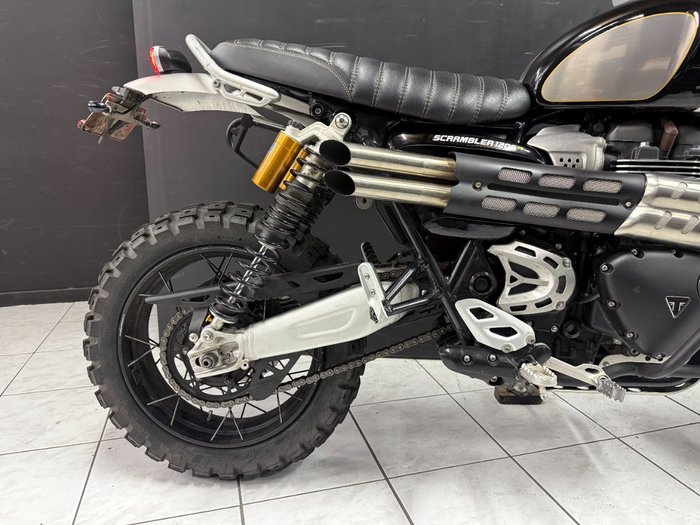 2022 TRIUMPH SCRAMBLER 1200 XE Silver