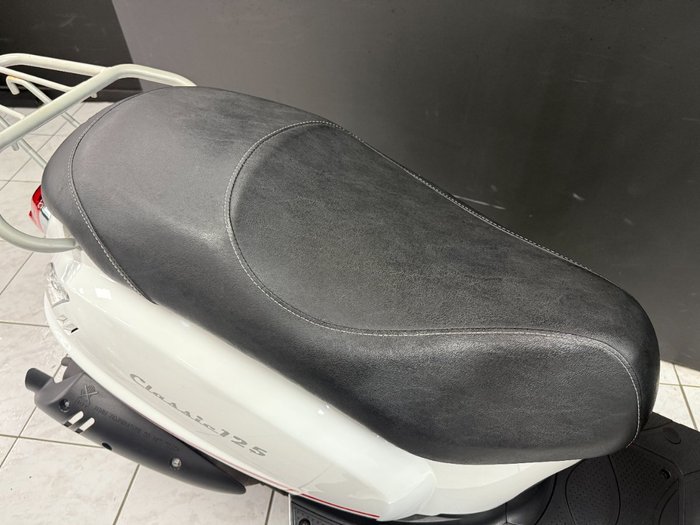 2021 SYM CLASSIC 125 White