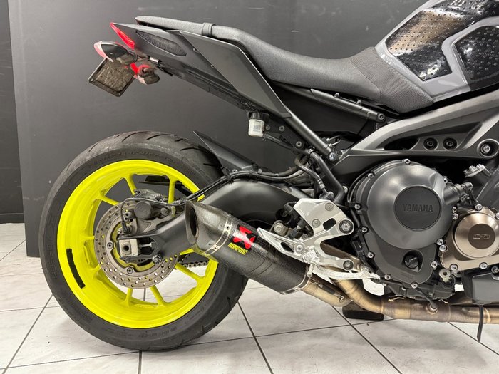 2017 Yamaha MT-09A GREY