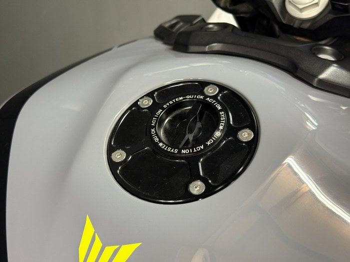 2017 Yamaha MT-09A GREY