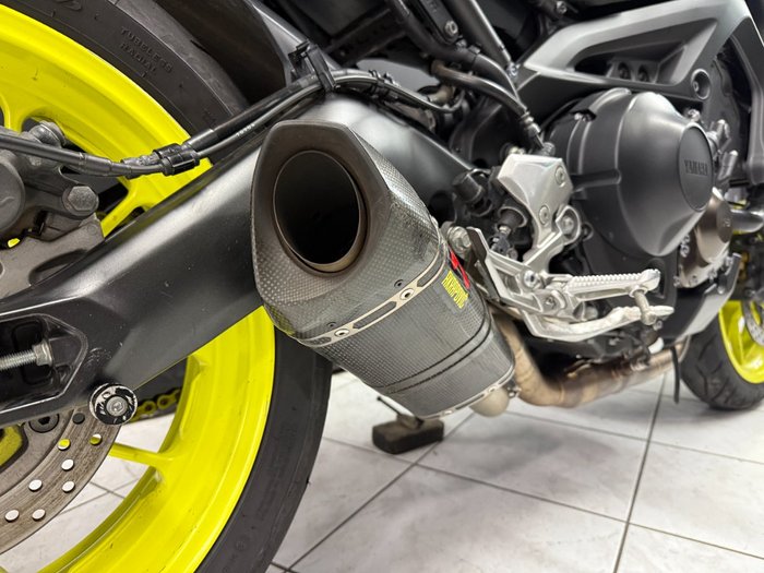2017 Yamaha MT-09A GREY