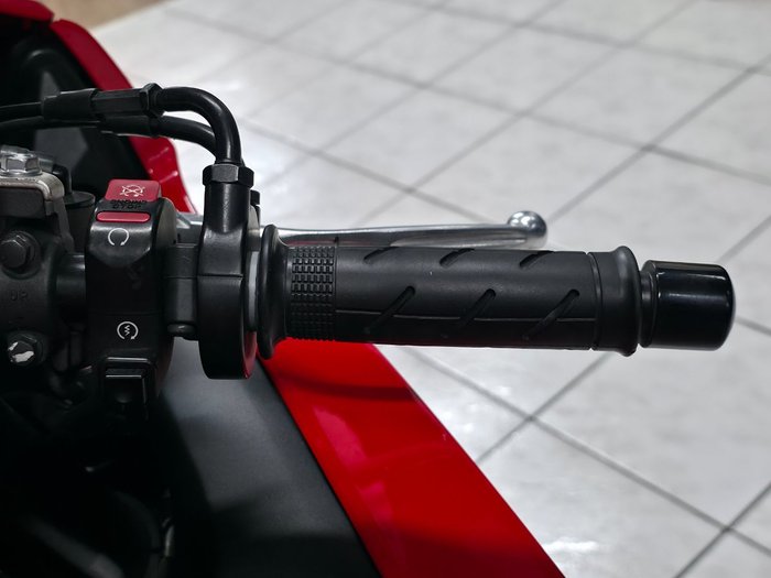 2015 Honda CBR1000RR (FIREBLADE) Red