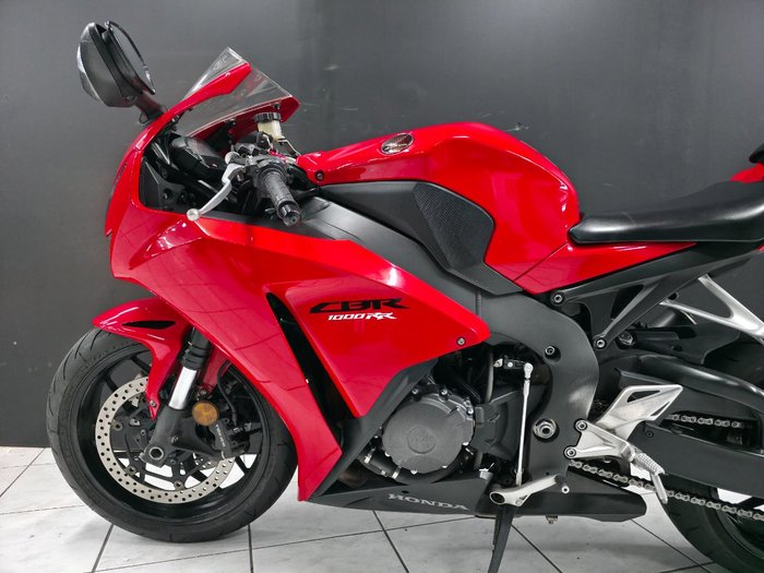 2015 Honda CBR1000RR (FIREBLADE) Red
