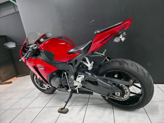 2015 Honda CBR1000RR (FIREBLADE) Red