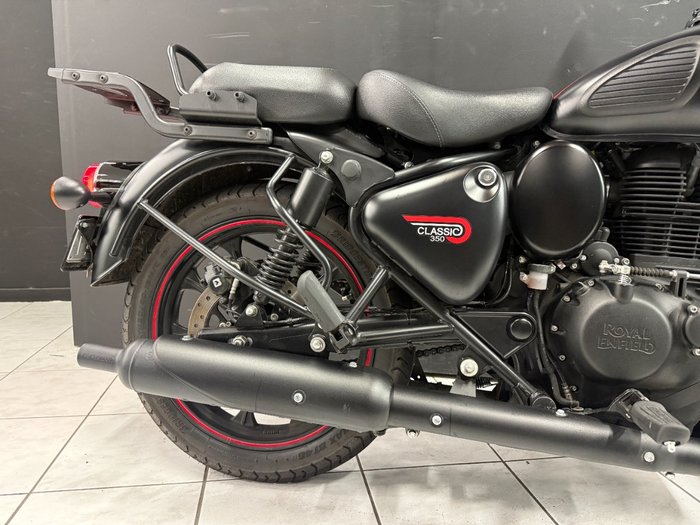 2024 Royal Enfield CLASSIC 350 DARK Black