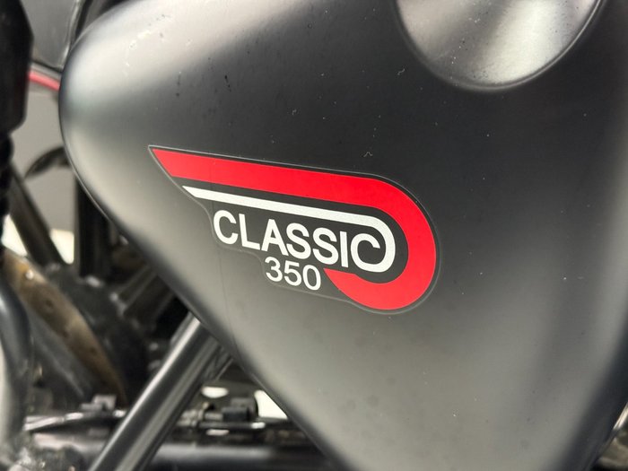 2024 Royal Enfield CLASSIC 350 DARK Black