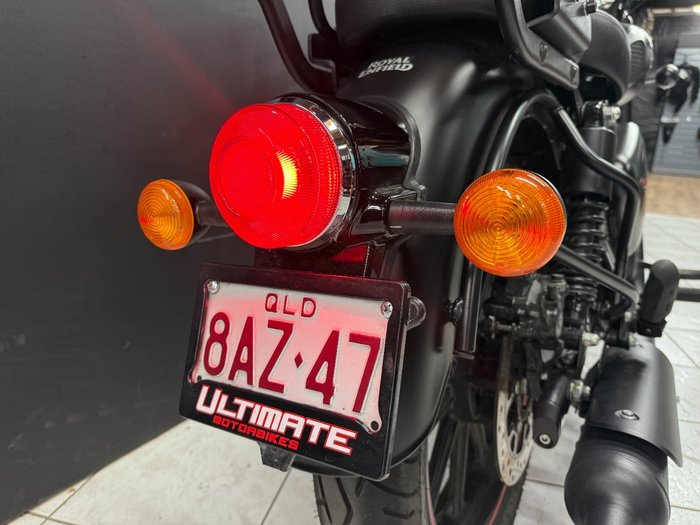 2024 Royal Enfield CLASSIC 350 DARK Black