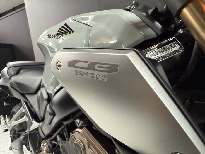 2021 Honda CB650R Grey