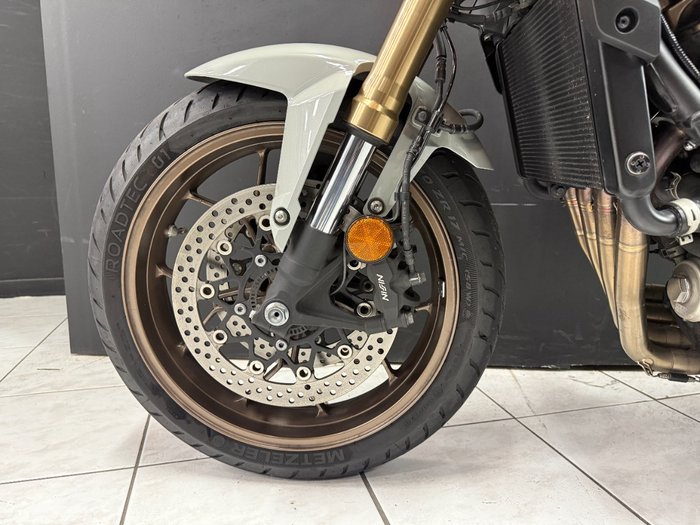 2021 Honda CB650R Grey