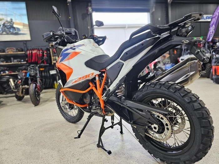 2023 KTM SUPER ADVENTURE R ORANGE
