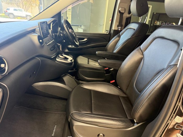 2018 Mercedes-Benz V-Class V220 d 447 Obsidian Black