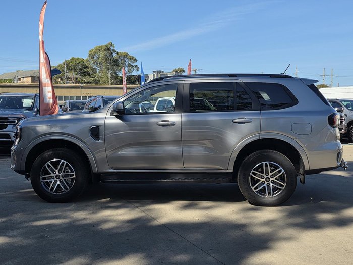 2025 Ford Everest Trend