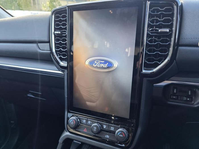 2025 Ford Everest Trend