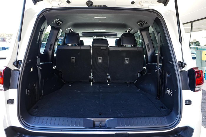 2023 Toyota Landcruiser VX