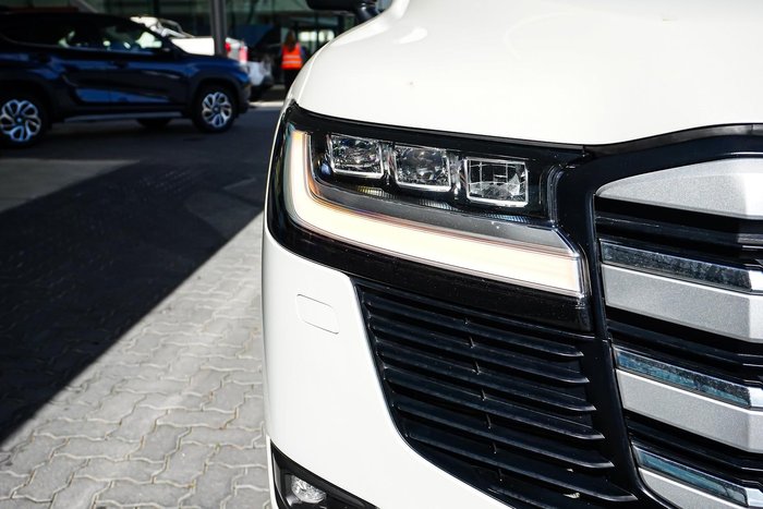 2023 Toyota Landcruiser VX