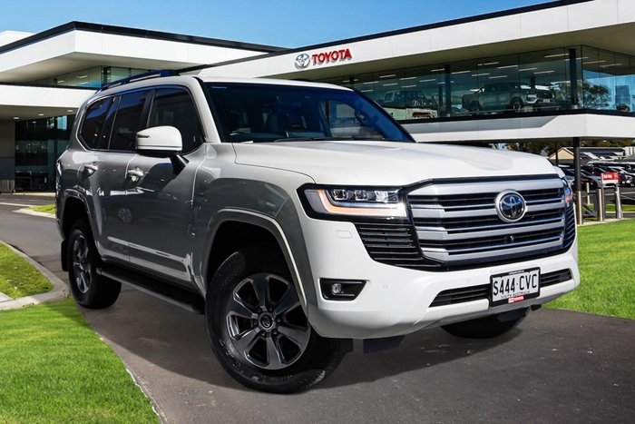 2023 Toyota Landcruiser VX