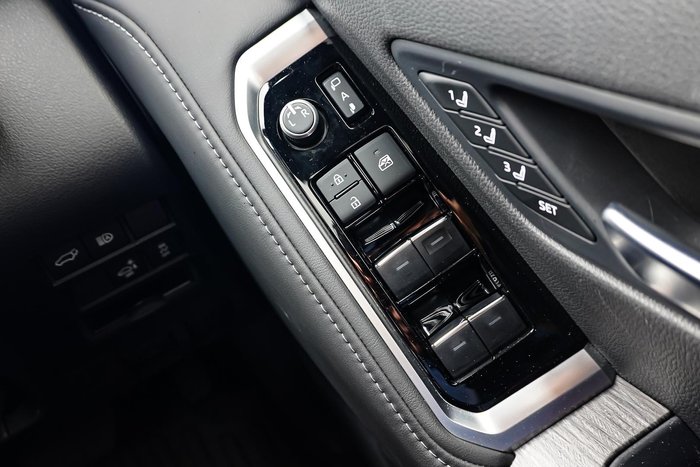 2023 Toyota Landcruiser GR Sport