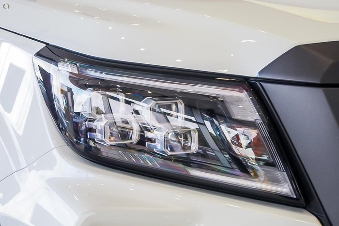 2025 Nissan Navara PRO-4X D23 MY25 4X4 Dual Range White Pearl