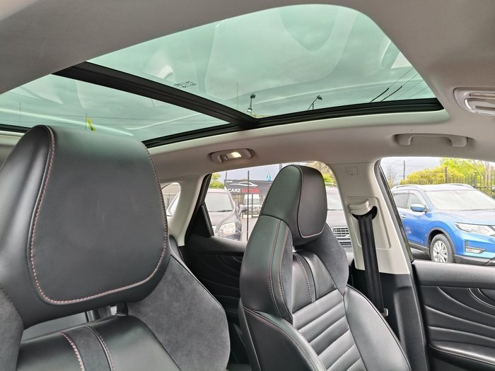 2022 MG HS Essence X