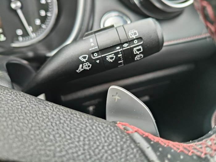 2022 MG HS Essence X