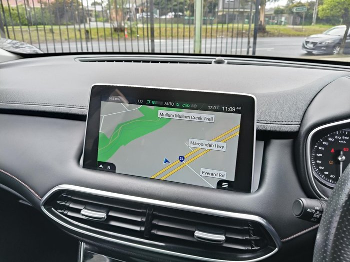 2022 MG HS Essence X