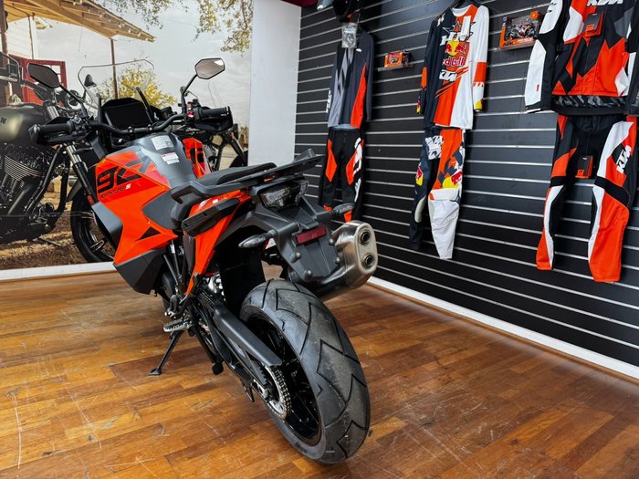2023 Ktm SUPER ADVENTURE S Orange