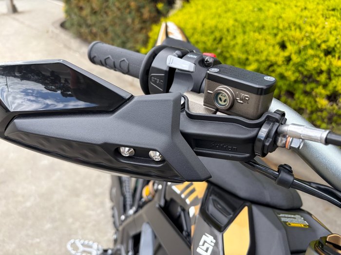 2025 Sur-ron 2025 Sur-ron ELECTRIC ULTRA BEE X HP Black