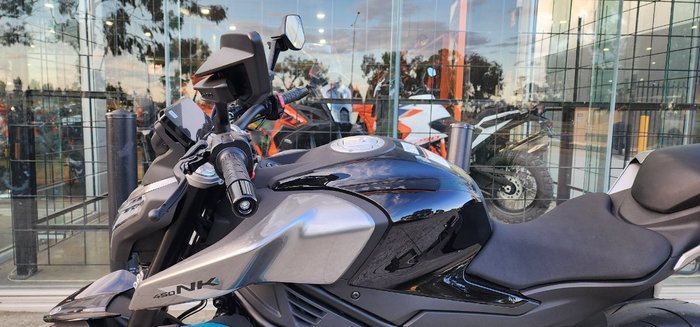 2025 CFMOTO 450 NK BLACK