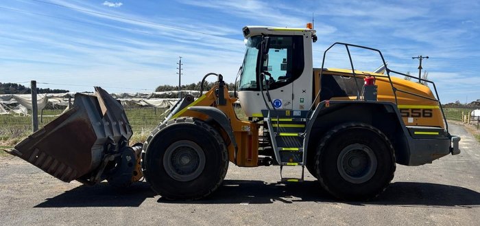 2015 Liebherr L556