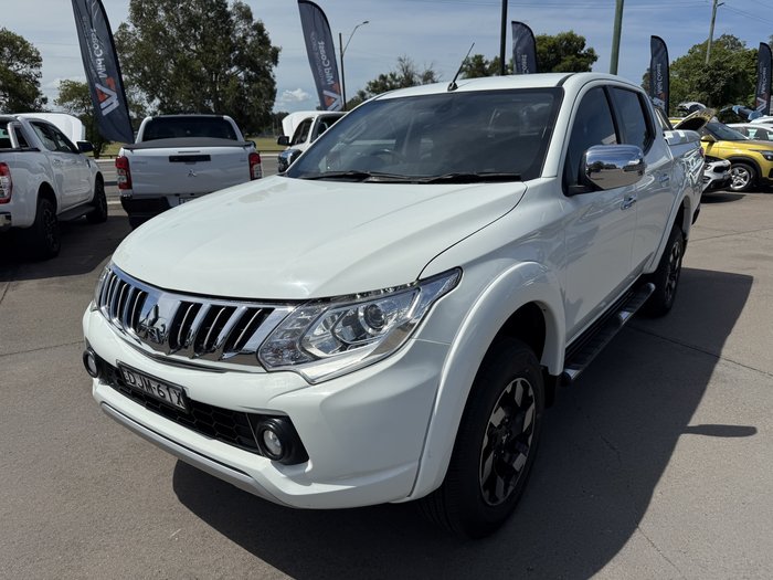 2016 Mitsubishi Triton Exceed