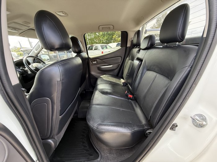 2016 Mitsubishi Triton Exceed