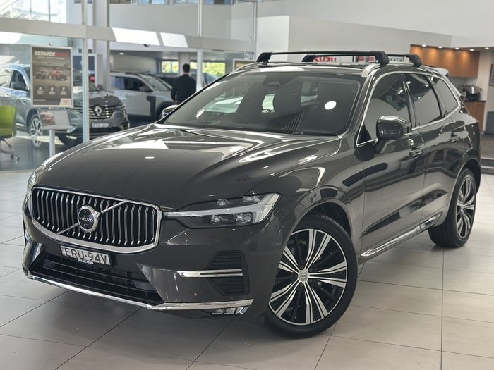 2022 Volvo XC60 B5 Inscription