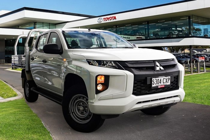 2023 Mitsubishi Triton GLX