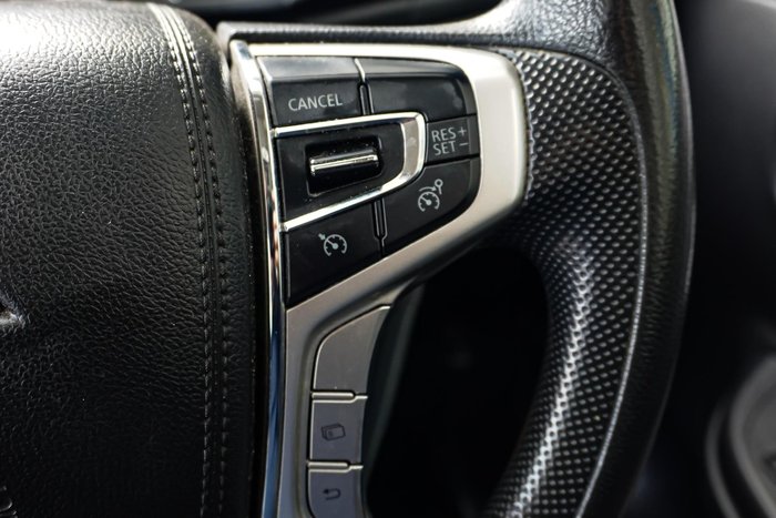 2023 Mitsubishi Triton GLX