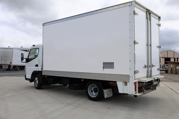 2021 Fuso 515 Canter