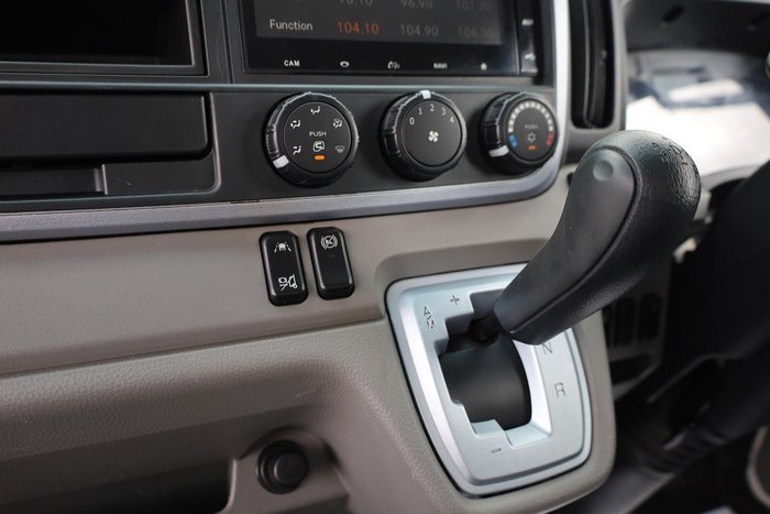 2021 Fuso 515 Pantech White