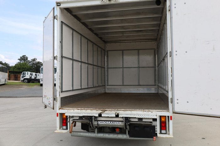 2021 Fuso 515 Canter Pantech White