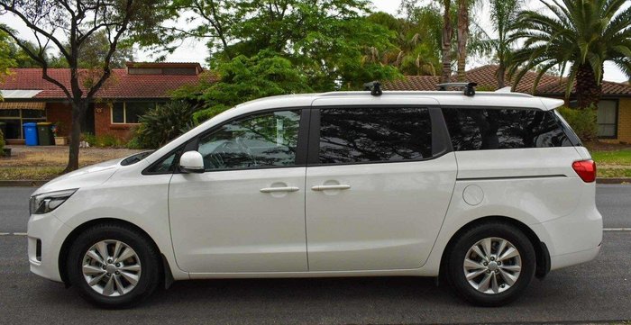 2015 Kia Carnival S