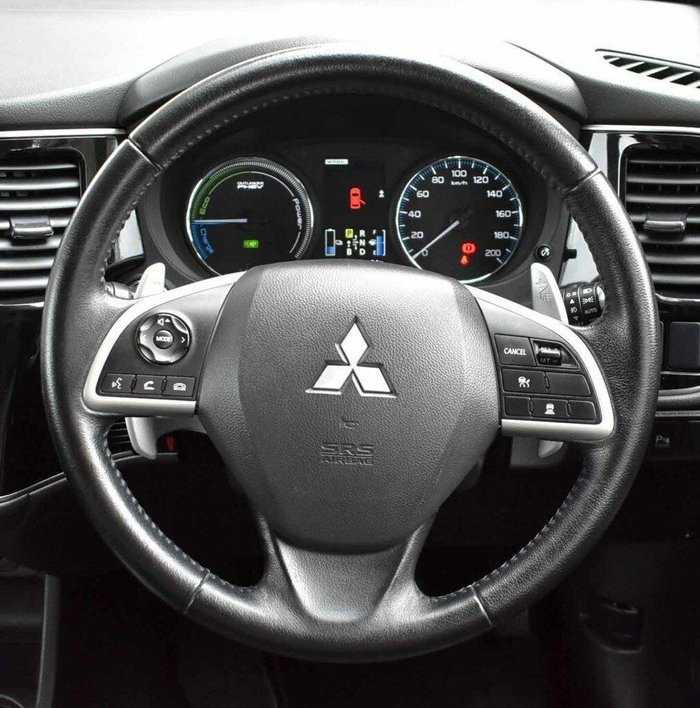 2014 Mitsubishi Outlander PHEV Aspire