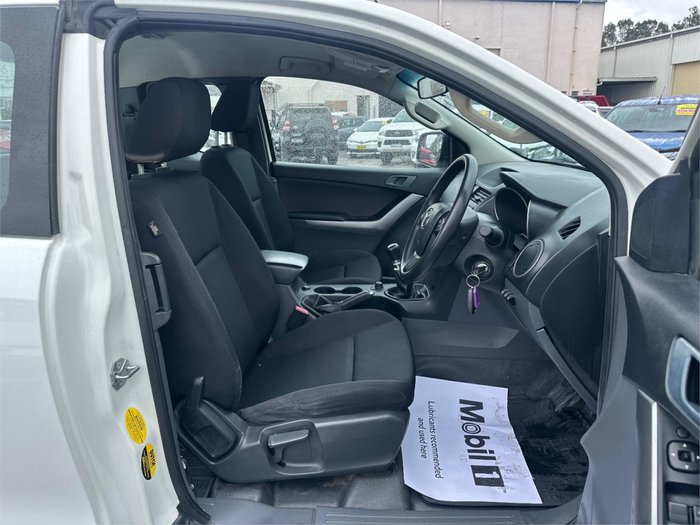 2017 MAZDA BT-50 XT (4x4)