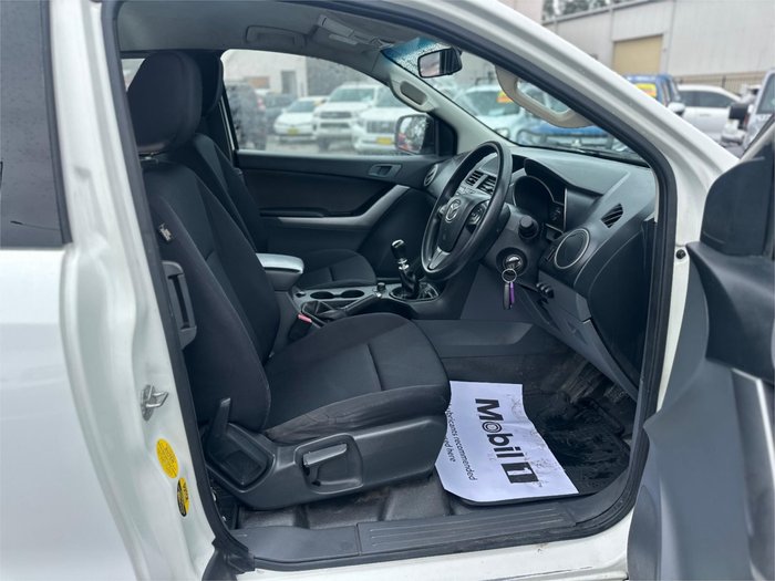 2017 MAZDA BT-50 XT (4x4)