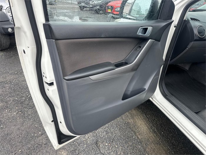 2017 MAZDA BT-50 XT (4x4)